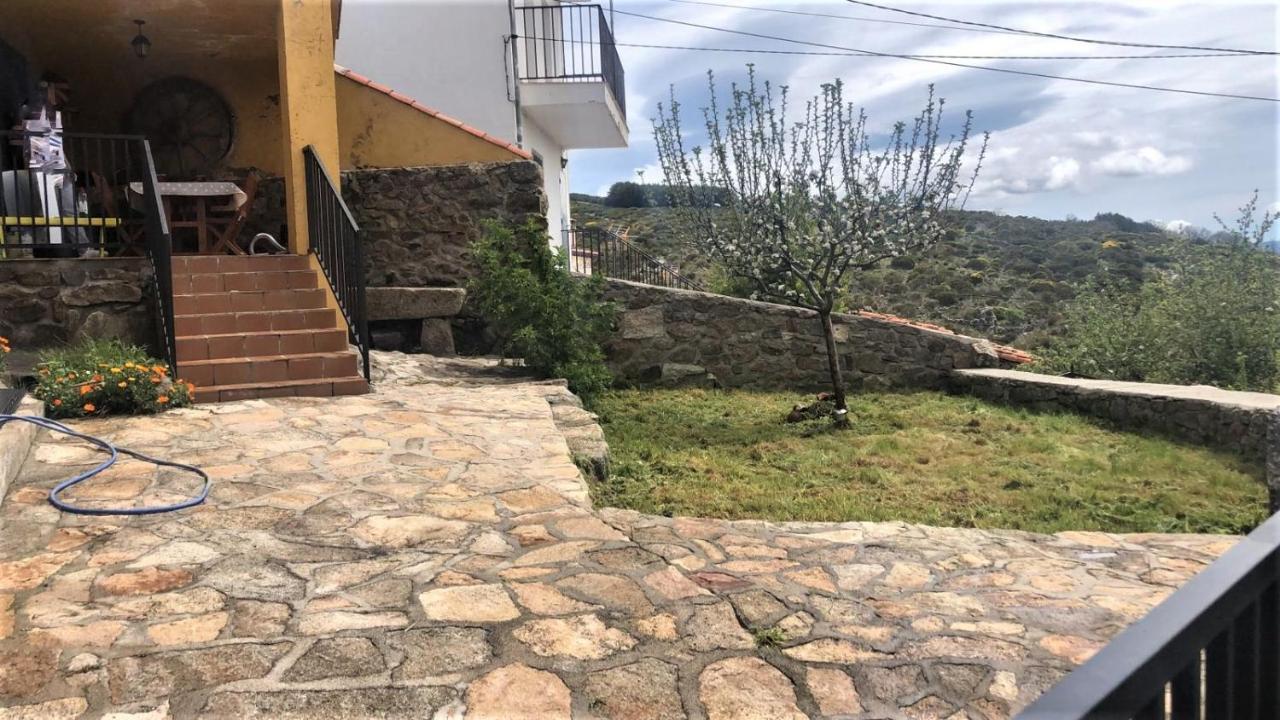 Casa Sierra De Gredos Navasequilla Exterior foto