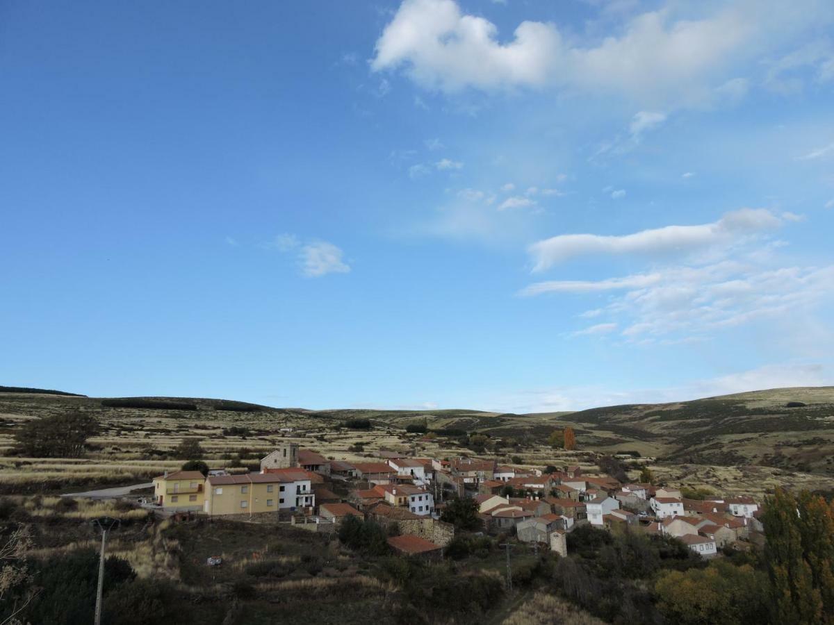 Casa Sierra De Gredos Navasequilla Exterior foto